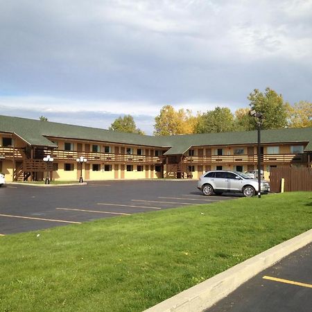 Hospitality Inn Bowmansville Экстерьер фото