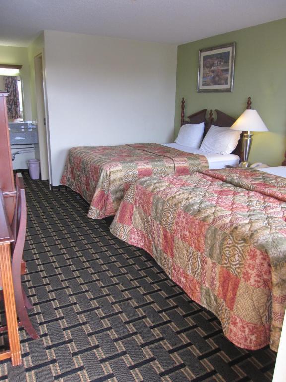 Hospitality Inn Bowmansville Номер фото