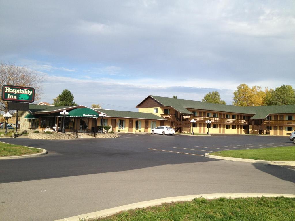 Hospitality Inn Bowmansville Экстерьер фото